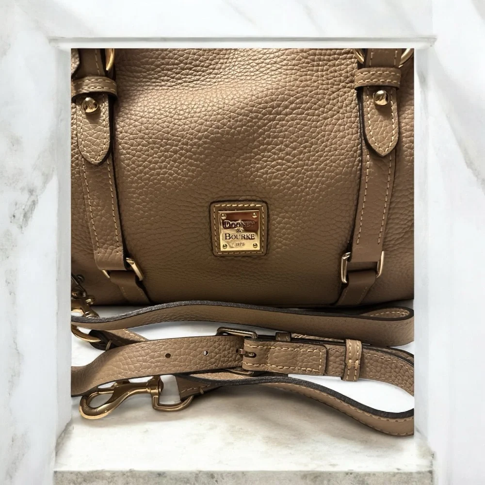 Dooney & Bourke Taupe Leather satchel Handbag. Rare FA980B - Picture 7 of 11